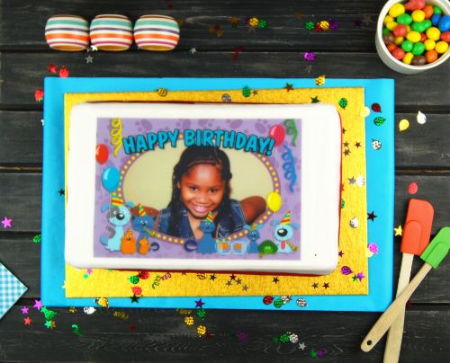 Where can you print photos onto a cake? Where can you print photos onto a cake?